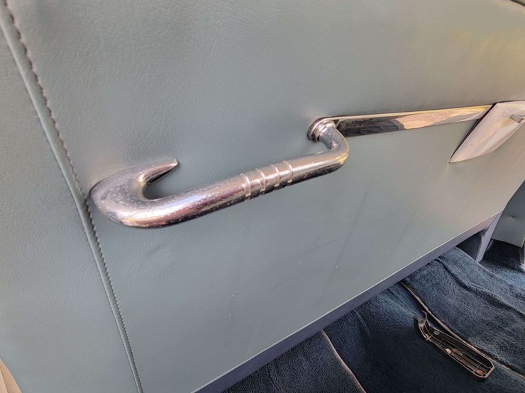 1951-dodge-sedan-image-94