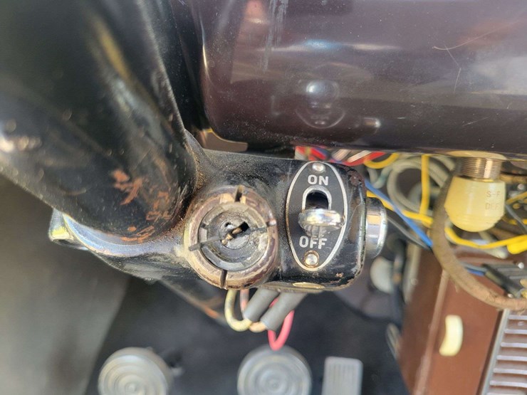 1940-ford-sedan-image-66