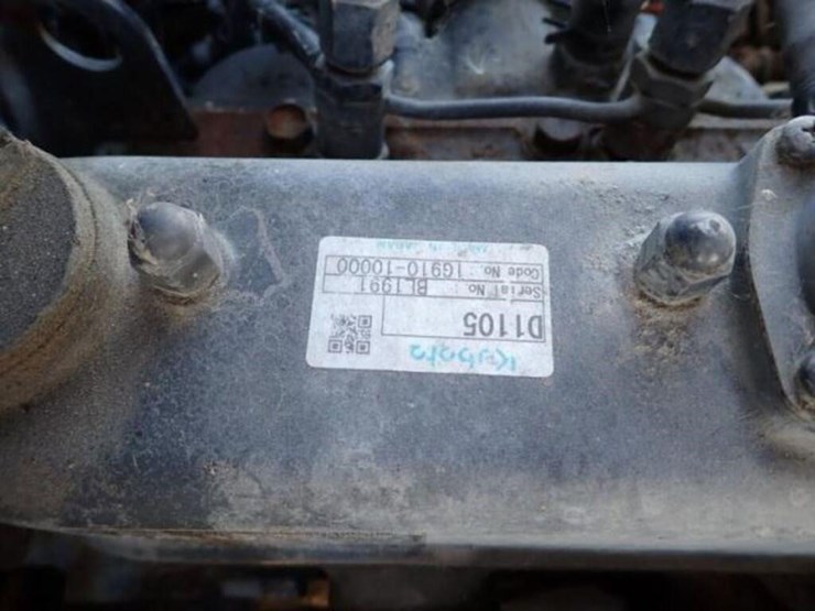 2011-kubota-rtv1100-image-40