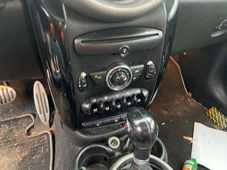 #270-•-2012-mini-cooper-s-countryman-all4-(rhinelander,-wi)(title-in-delay)-image-31