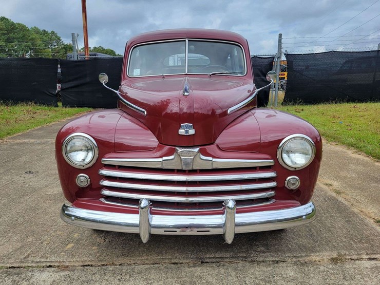 1948-ford-sedan-image-2
