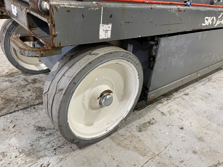 2019-skyjack-sjiii3226-image-10