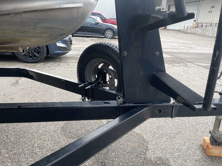 #1398-•-2002-24'-fisher-liberty-240-(has-wi-registration)-(of)-image-14