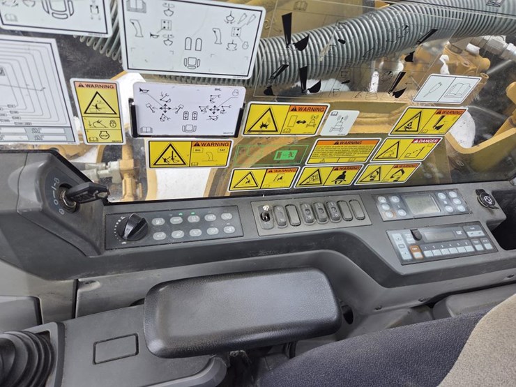 caterpillar-336e-image-55