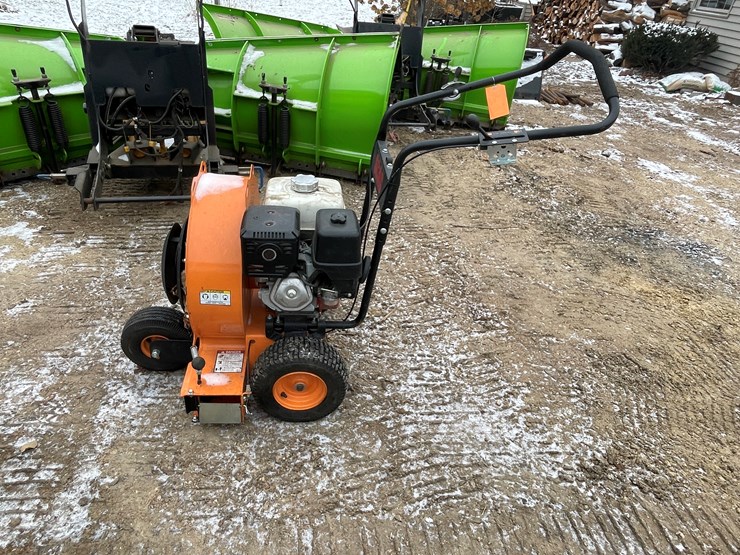 #2713-•-scag-extreme-pro-high-velocity-leaf-blower-(fall-creek,-wi)-image-8