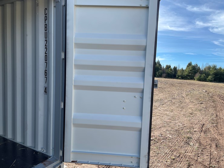 #112-•-20'-standard-height-shipping-container-(marenisco,-mi)-image-17