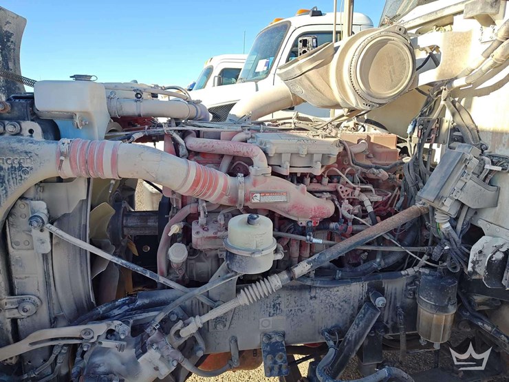 2012-peterbilt-386-image-11