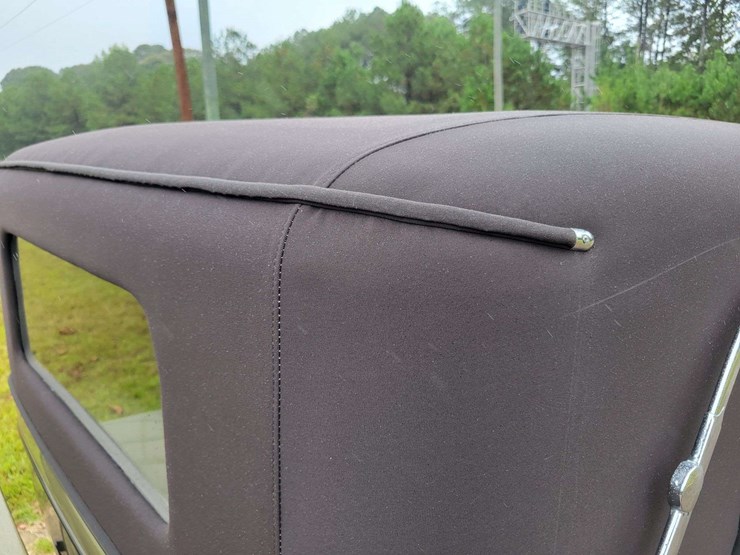 1928-pontiac-sedan-image-106