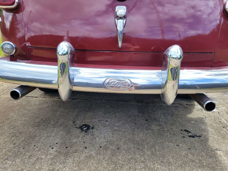 1948-ford-sedan-image-92