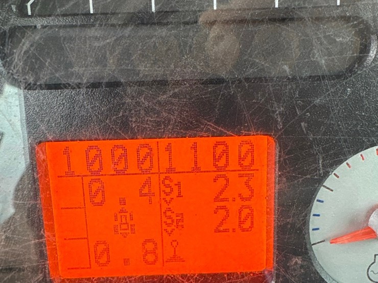 2011-challenger-mt535b-image-14