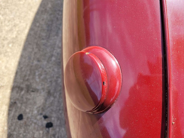 1948-plymouth-special-deluxe-image-31