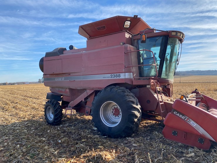 case-ih-2388-image-5