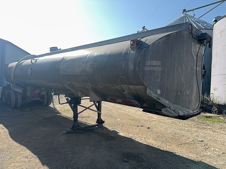 1969-fruehauf-trailer-image-1