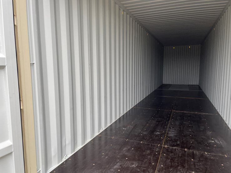 #104-•-40'-hi-cube-shipping-container-(marenisco,-mi)-image-17