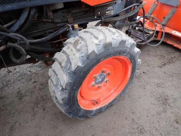 2017-kubota-b2650hsd-image-56