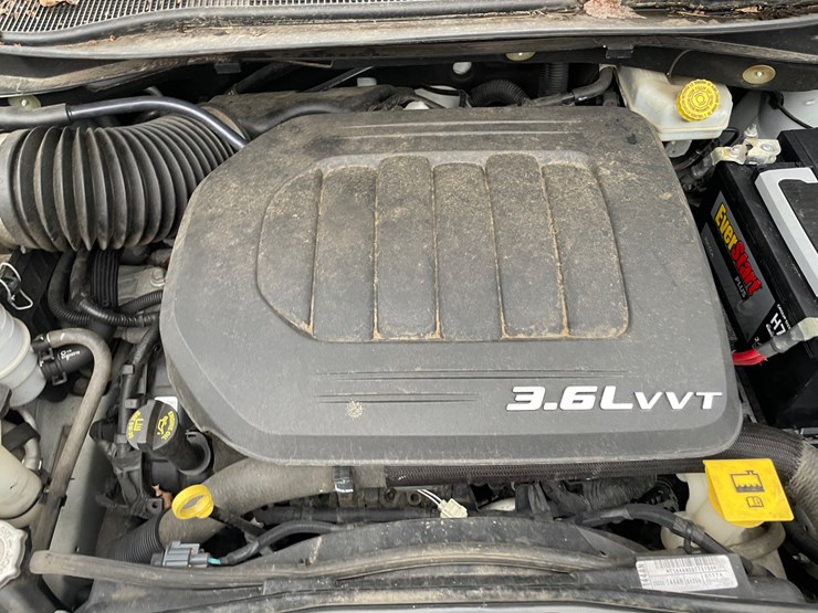 2017-dodge-grand-caravan-gt-image-44