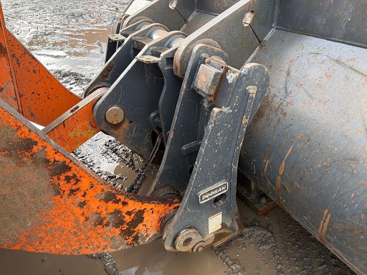 2015-doosan-dl420-5-image-14