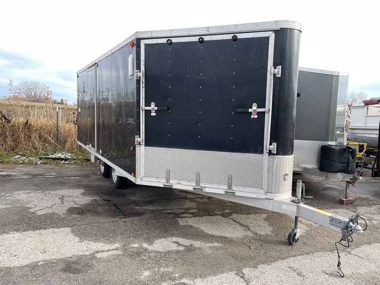 #1397-•-2001-karavan-expedition-trailer-(no-title)-(of)-image-3