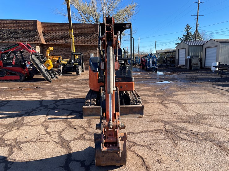 #416-•-2020-hitachi-zx26u-5n-mini-excavator-(ashland-wi)-image-2