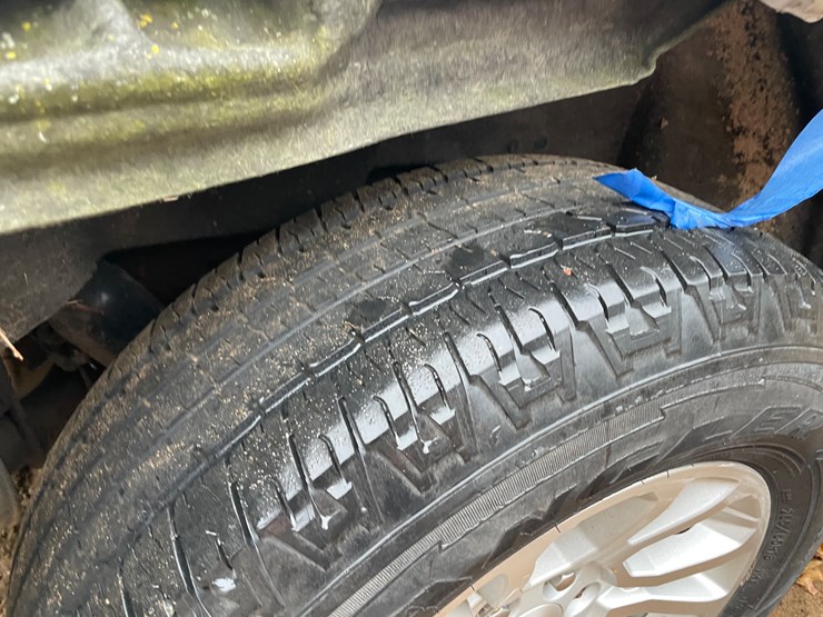 2015-gmc-yukon-slt-image-16