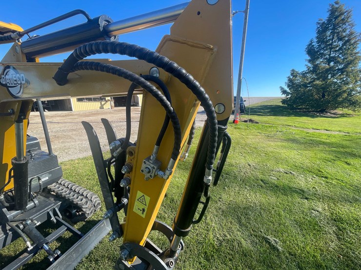 #412-•-2025-agt-industrial-mini-excavator-(cedar-grove,-wi)-image-38