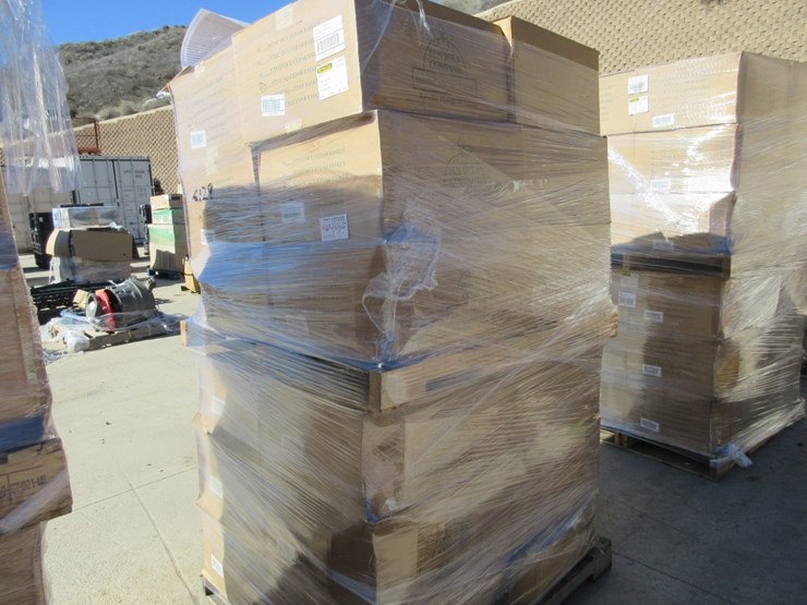 assorted-size-square-cedar-wooden-plant-baskets,-image-1