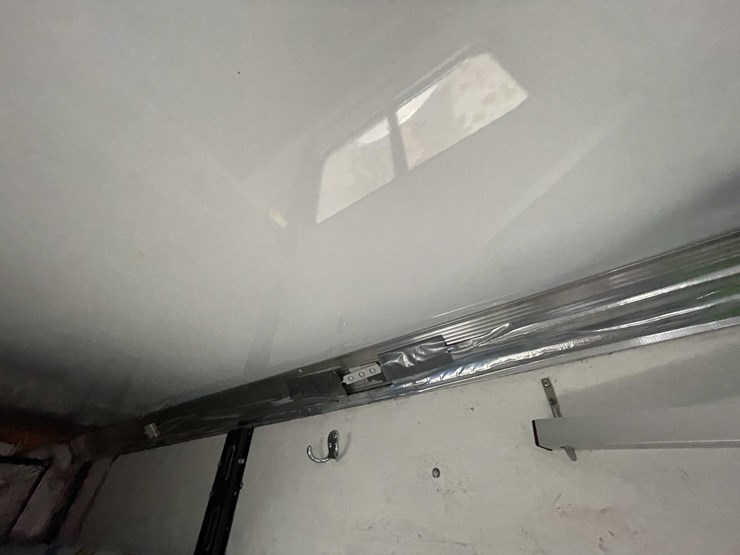 #1399-•-2018-zero-4-outdoors-6'-x-10'-all-aluminum-drop-down-ice-shanty-(of)-image-25