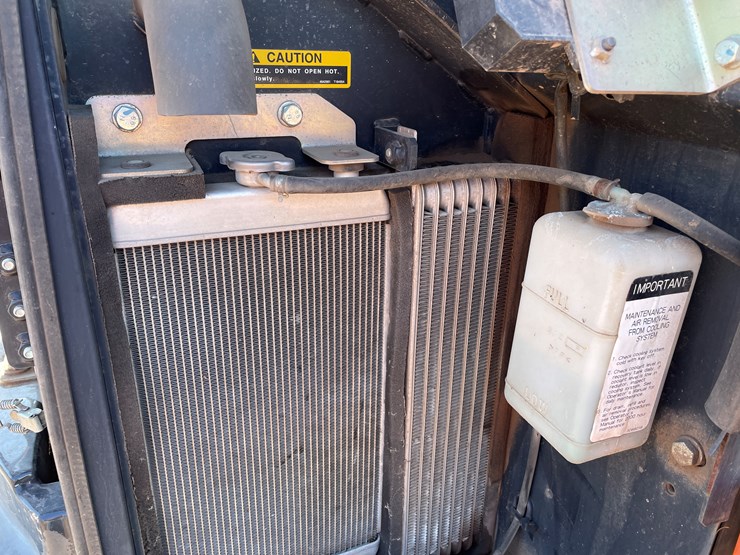 #416-•-2020-hitachi-zx26u-5n-mini-excavator-(ashland-wi)-image-26