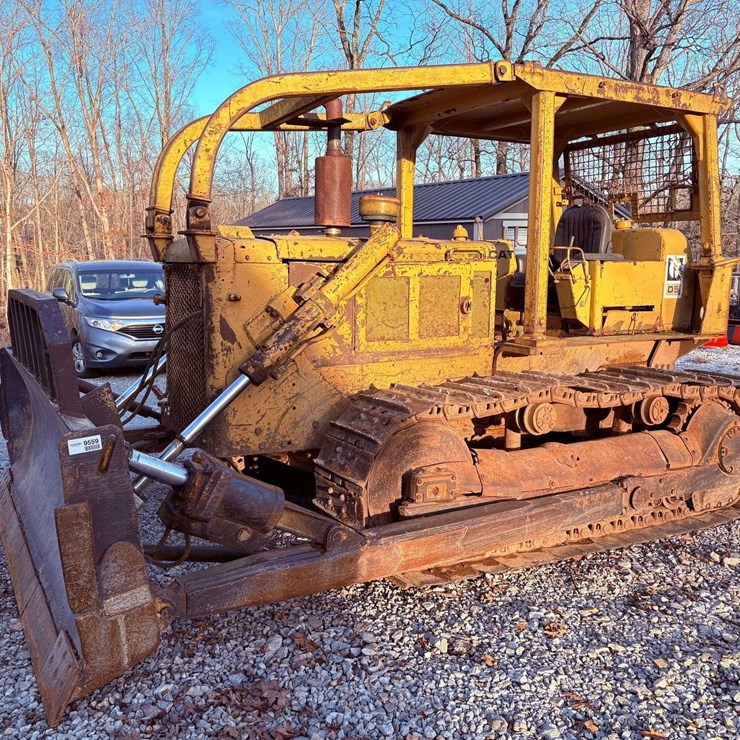 1977 CATERPILLAR D5