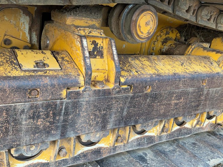 2016-deere-700k-image-32