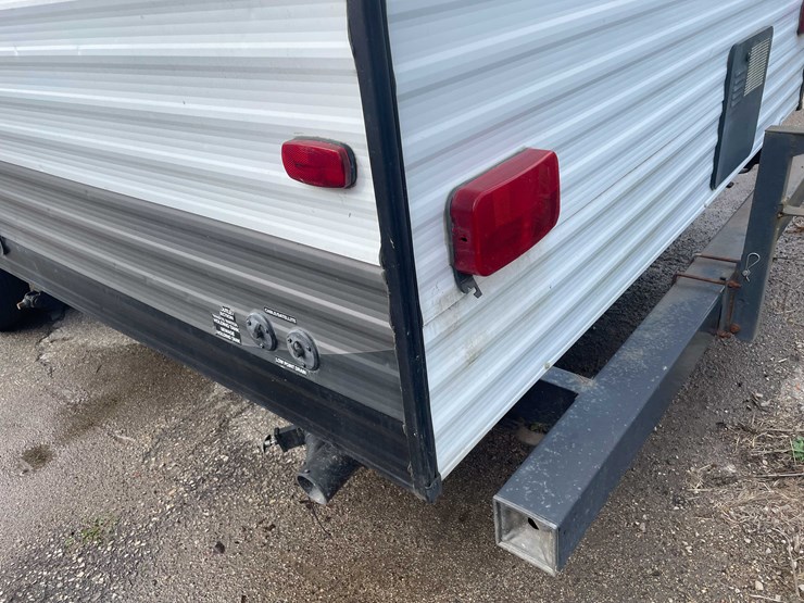 #1404-•-2015-salem-cruise-lite-camper-(no-title)-(of)-image-30