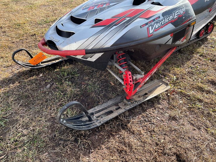 #504-•-2003-polaris-rmk-vertical-edge-snowmobile-(marenisco,-mi)-(no-reg-card)-(sells-with-bill-of-sale-only)-image-13