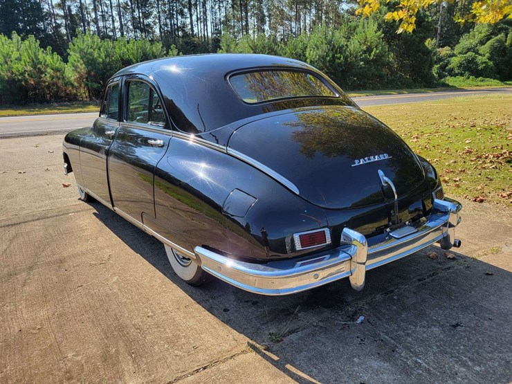 1948-packard-sedan-image-6