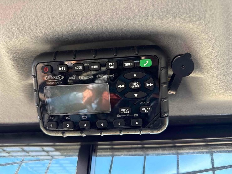 case-tv370b-image-35