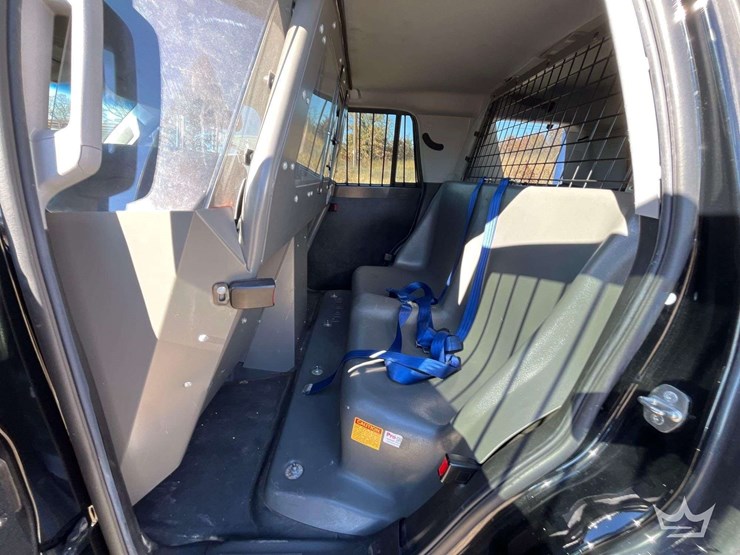 2016-chevrolet-tahoe-image-19