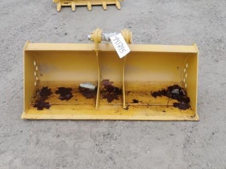 caterpillar-304-image-1