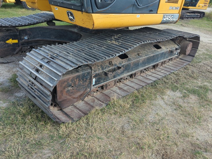 2020-john-deere-2020-image-13