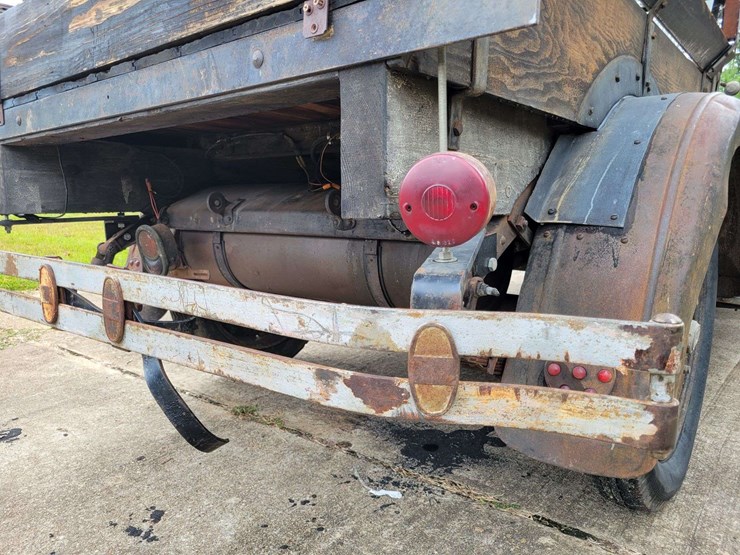 1924-dodge-brothers-truck-image-60