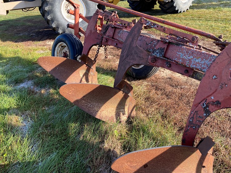 international-720-image-19