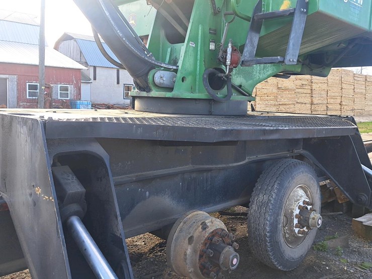 2015-deere-437d-image-35