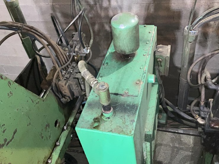 #125-•-hmc-carriage-image-27