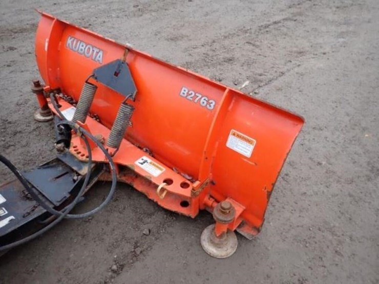 2017-kubota-b2650hsd-image-32