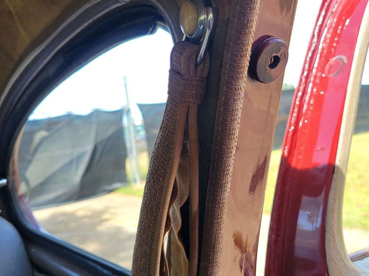 1948-plymouth-special-deluxe-image-97