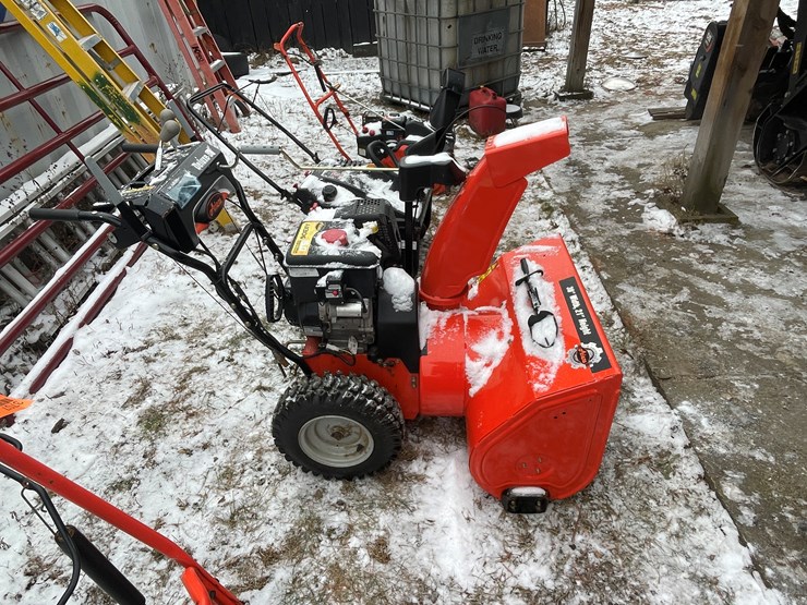 #2710-•-ariens-deluxe-30-snow-blower-(fall-creek,-wi)-image-4