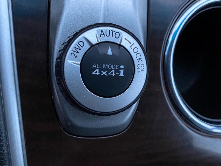 2014-nissan-pathfinder-image-52