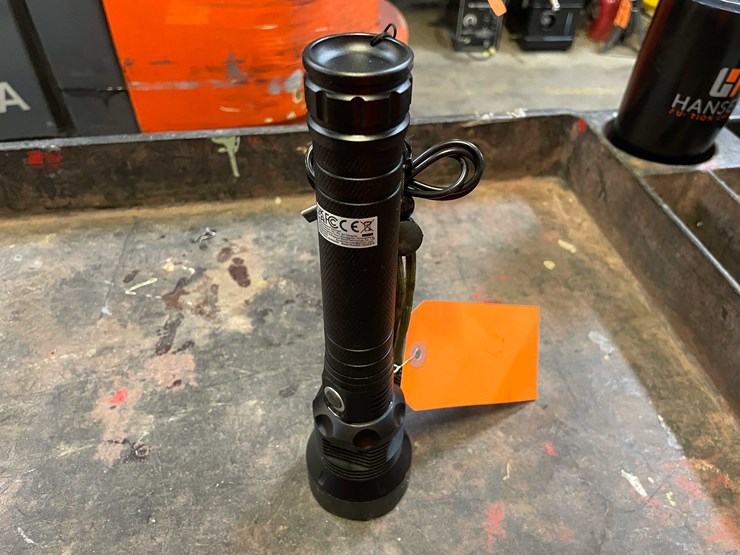 #8680-•-10"-led-flashlight,-ultra-bright,-high-lumen-(pr12)-image-7