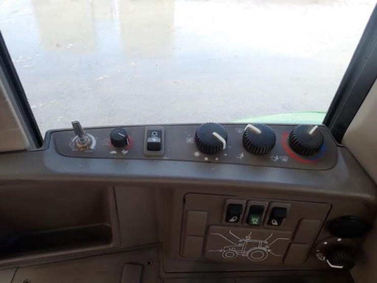 2012-john-deere-6430-image-23