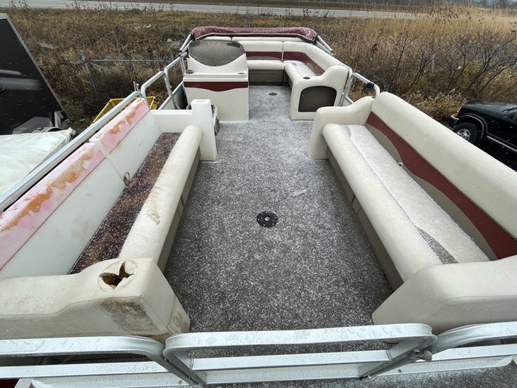 #1398-•-2002-24'-fisher-liberty-240-(has-wi-registration)-(of)-image-46