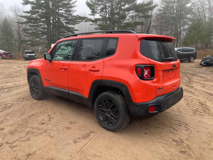 2021-jeep-renegade-image-3