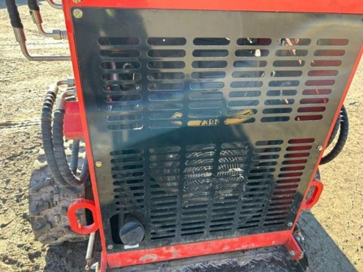 2024-agrotk-lrt23-ride-on-multi-terrain-loader-czl-image-12